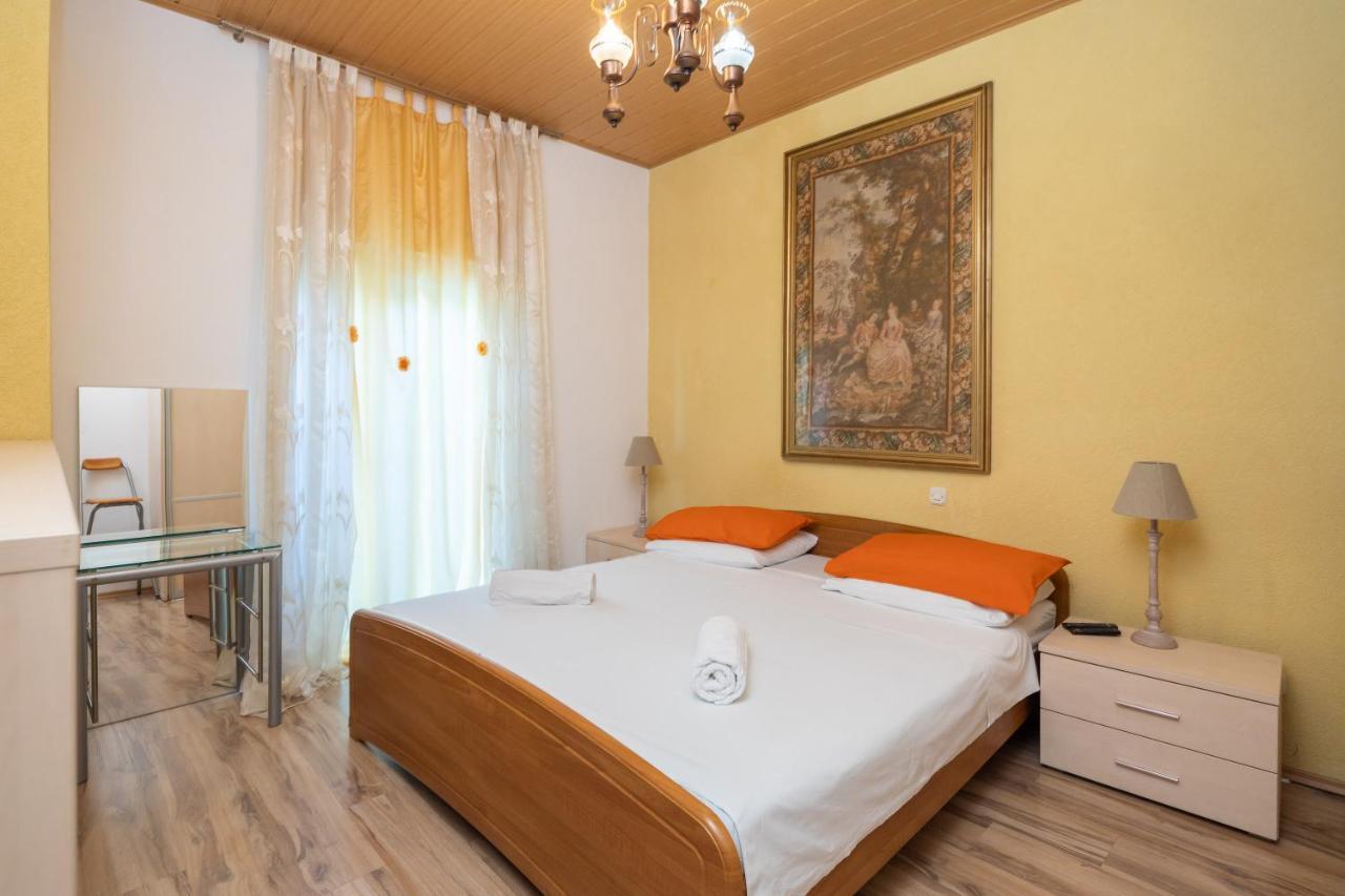 Duće Apartments Sunshine Rays מראה חיצוני תמונה
