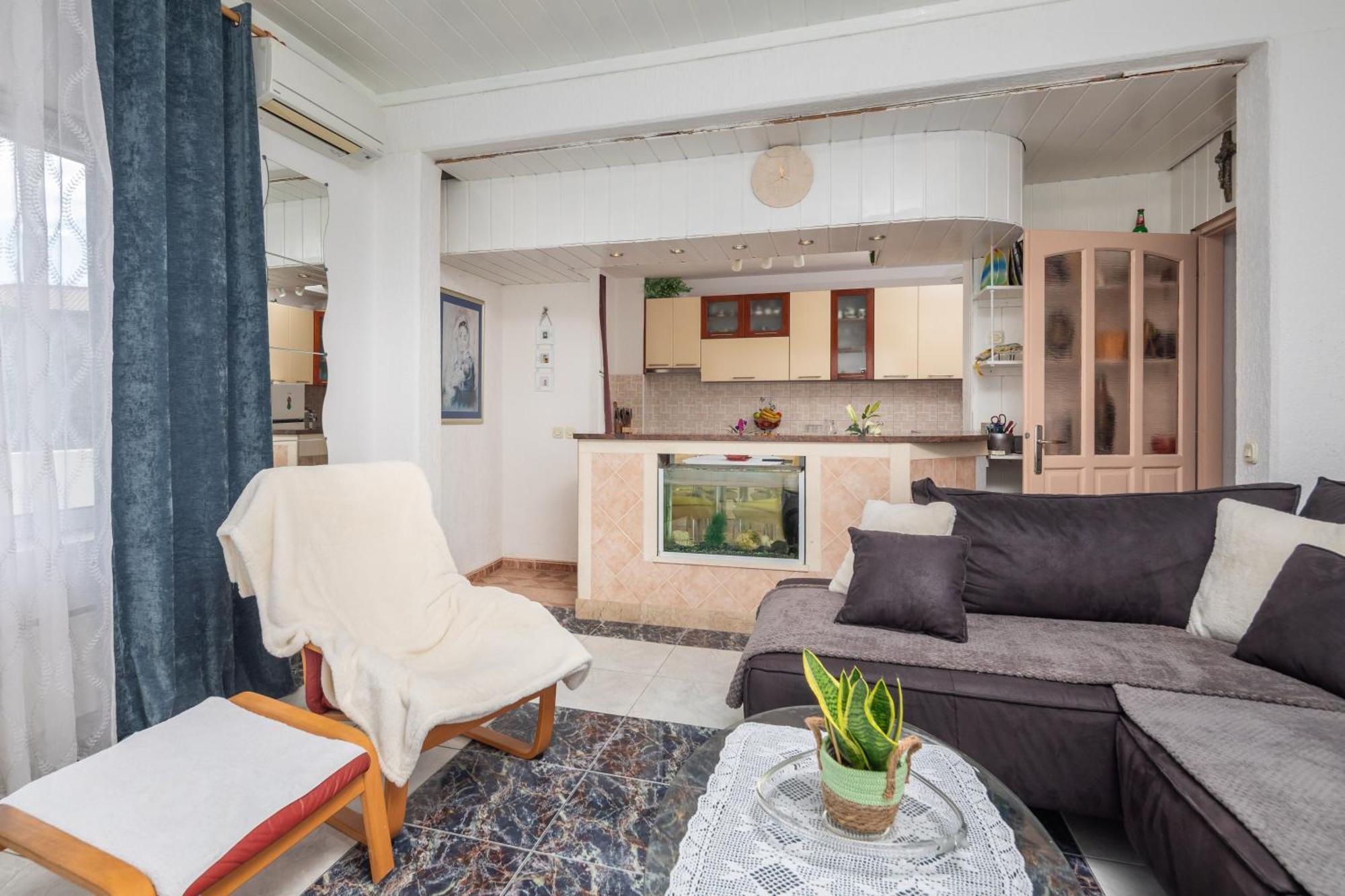Duće Apartments Sunshine Rays מראה חיצוני תמונה